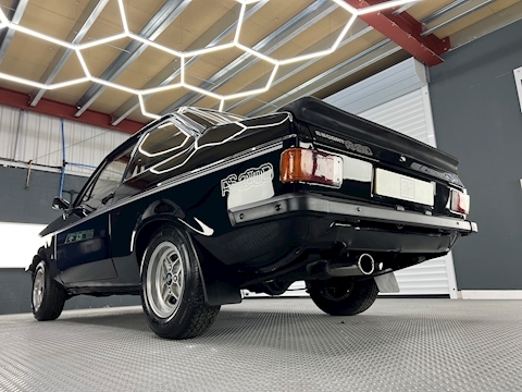 RS2000 1998 2dr Saloon Manual Petrol