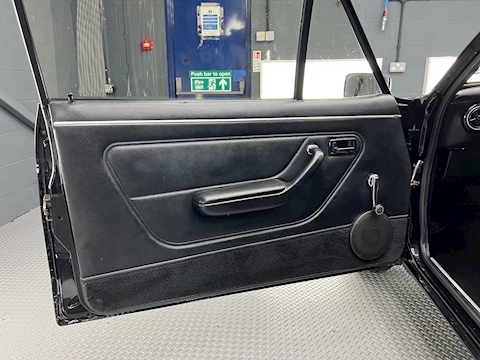 RS2000 1998 2dr Saloon Manual Petrol