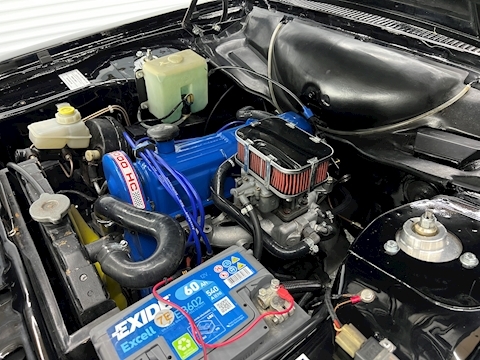 RS2000 1998 2dr Saloon Manual Petrol