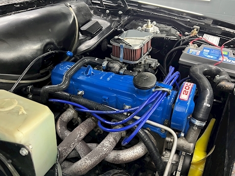 RS2000 1998 2dr Saloon Manual Petrol