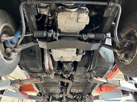 RS2000 1998 2dr Saloon Manual Petrol