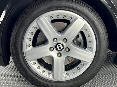 T 6.8 4dr Saloon Automatic Petrol