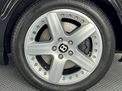 T 6.8 4dr Saloon Automatic Petrol