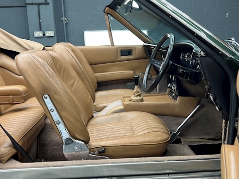 V8 5.3 2dr Convertible Manual Petrol