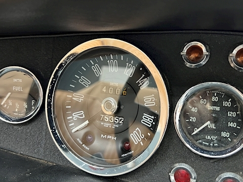 V8 5.3 2dr Convertible Manual Petrol