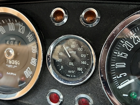 V8 5.3 2dr Convertible Manual Petrol