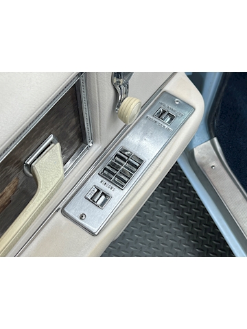 7.7 2dr Convertible Automatic Petrol