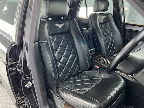 6.7 V8 Saloon 4dr Petrol Automatic