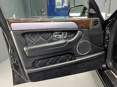 6.7 V8 Saloon 4dr Petrol Automatic