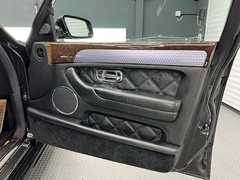 6.7 V8 Saloon 4dr Petrol Automatic