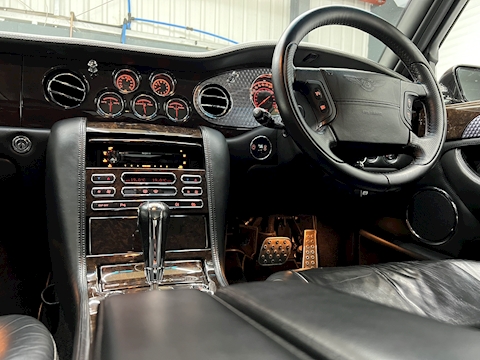 6.7 V8 Saloon 4dr Petrol Automatic