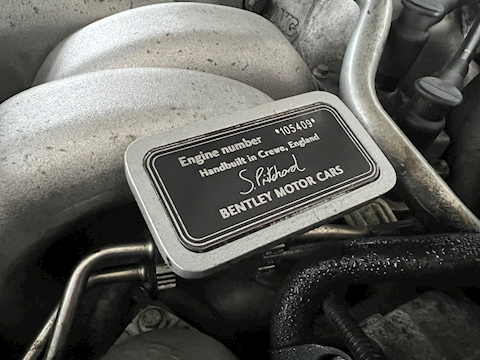 6.7 V8 Saloon 4dr Petrol Automatic