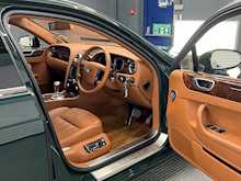 Bentley Continental Flying Spur 