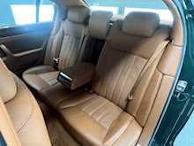 Bentley Continental Flying Spur 