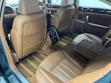 Bentley Continental Flying Spur 