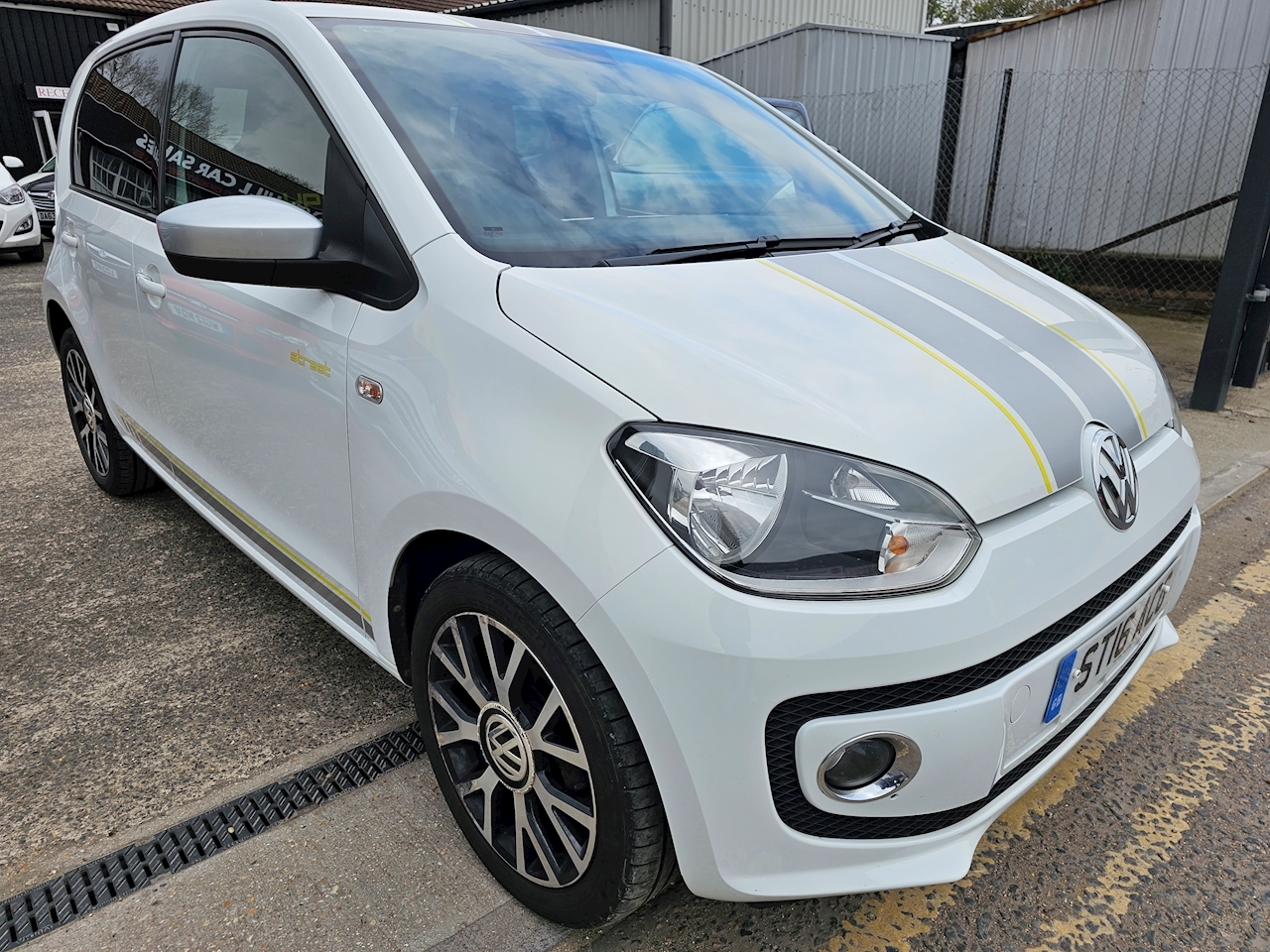 Used 2016 Volkswagen up Street up For Sale (U254) Gravel Hill Car Sales