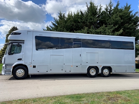 PRB R320 Auto 7.7 Livestock carrier Automatic Diesel