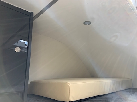 PRB R320 Auto 7.7 Livestock carrier Automatic Diesel