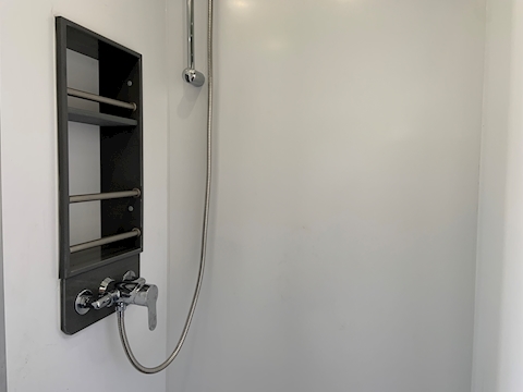 PRB R320 Auto 7.7 Livestock carrier Automatic Diesel