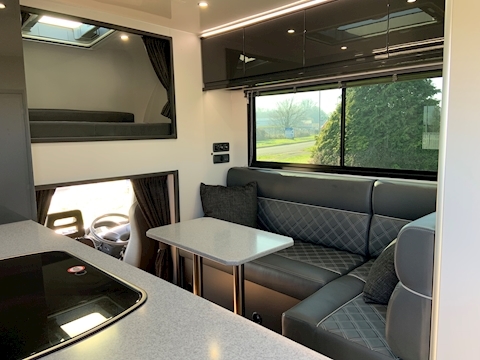 PRB R176 Auto 4.5 Livestock carrier Automated Diesel