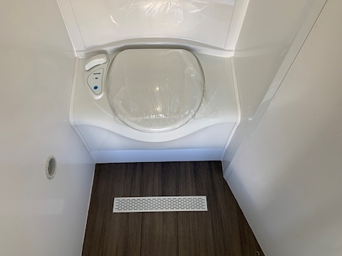 PRB R176 Auto 4.5 Livestock carrier Automated Diesel