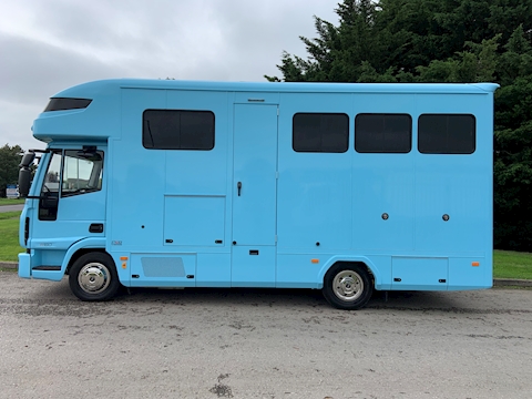 PRB R180 Auto 3.9 Box Van Automated Diesel