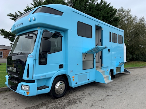 PRB R180 Auto 3.9 Box Van Automated Diesel