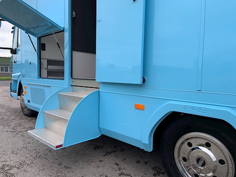 PRB R180 Auto 3.9 Box Van Automated Diesel