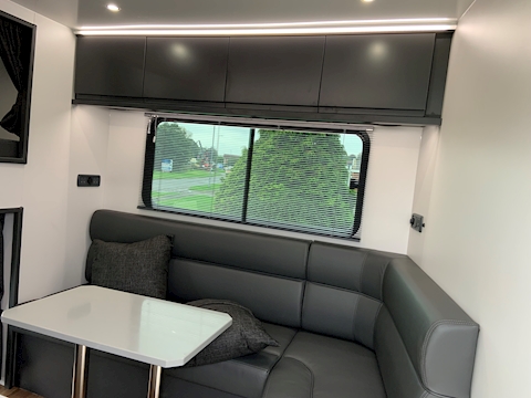 PRB R180 Auto 3.9 Box Van Automated Diesel