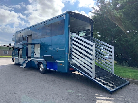 PRB R240 Auto 4.5 Livestock Carrier Automated Diesel