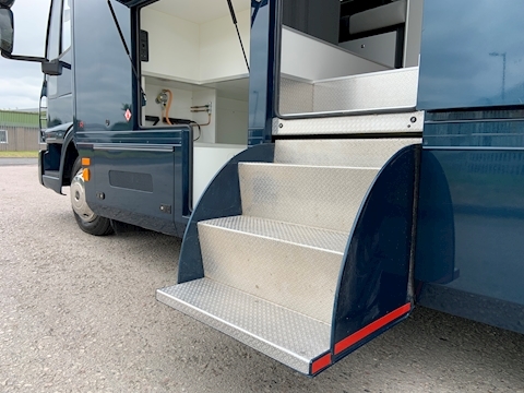 PRB R170 Auto 4.5 Livestock Carrier Semi Auto Diesel