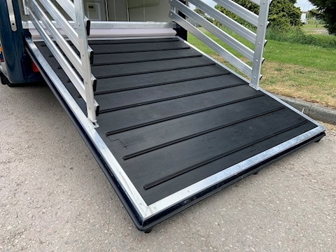 PRB R170 Auto 4.5 Livestock Carrier Semi Auto Diesel