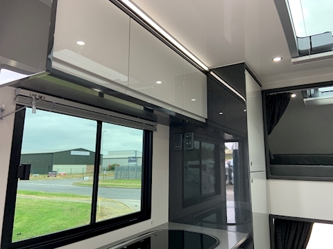 PRB R170 Auto 4.5 Livestock Carrier Semi Auto Diesel