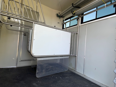 PRB R190 4.5 Livestock Carrier Automated Diesel