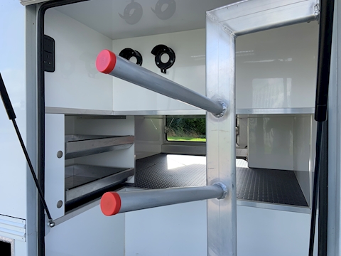 PRB R160 4.5 Livestock Carrier Manual Diesel