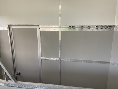 PRB 5.9 Livestock Carrier Manual Diesel