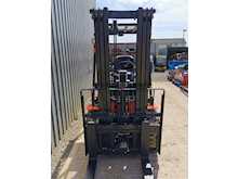 EP EFL302 Electric Forklift