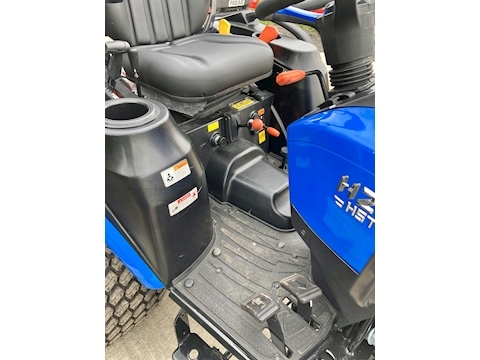 26 HST Compact Tractor