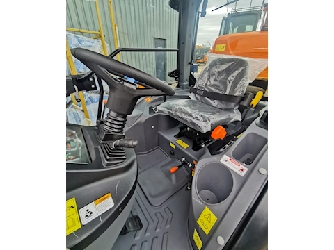 26 HST CAB Compact Tractor