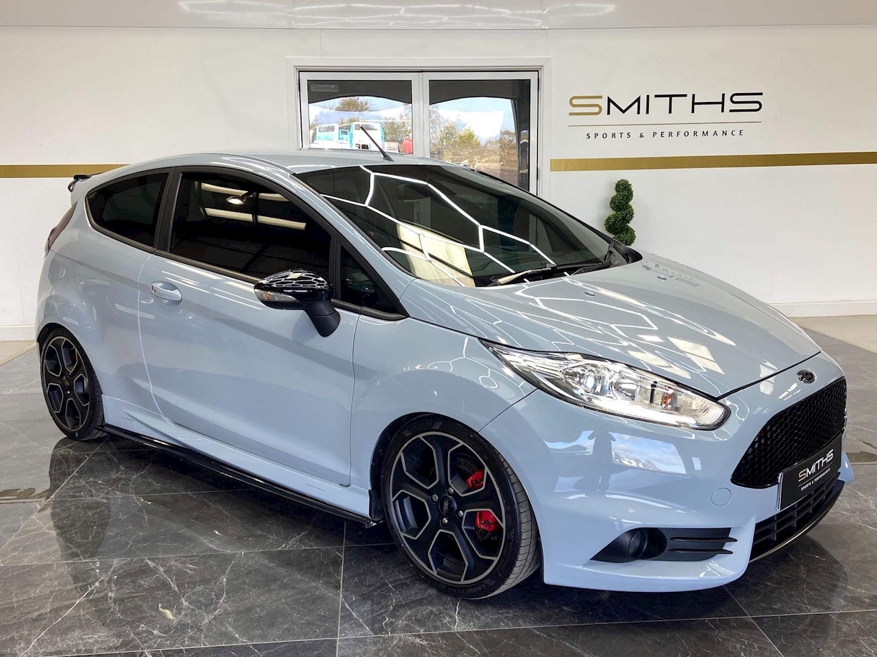 Used 2017 Ford Fiesta 1.6t Ecoboost St-200 Euro 6 3dr For Sale In 