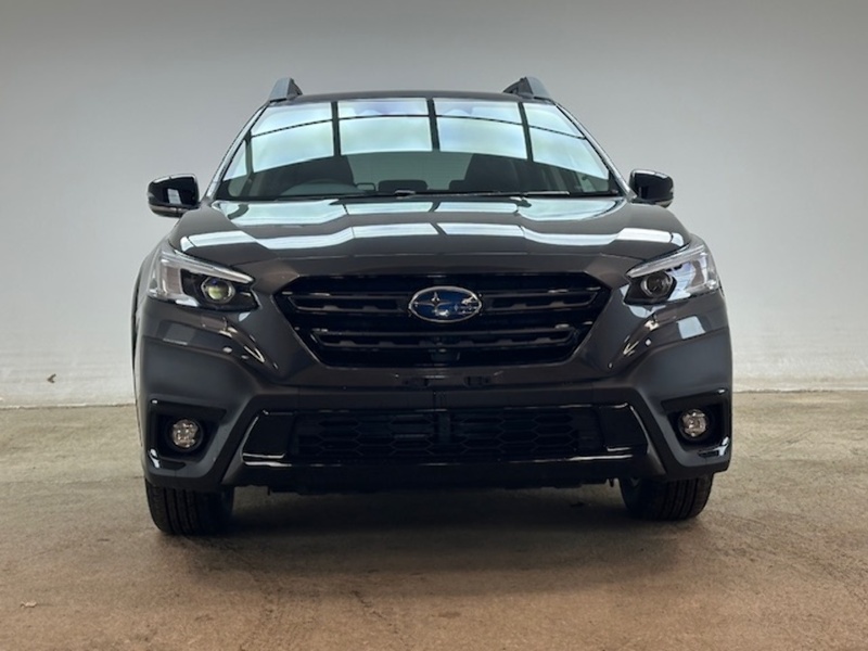 Subaru Field Estate 2498 CVT Petrol