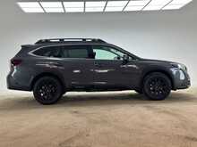 Subaru Outback Field 