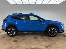 Subaru Crosstrek e-Boxer Touring 