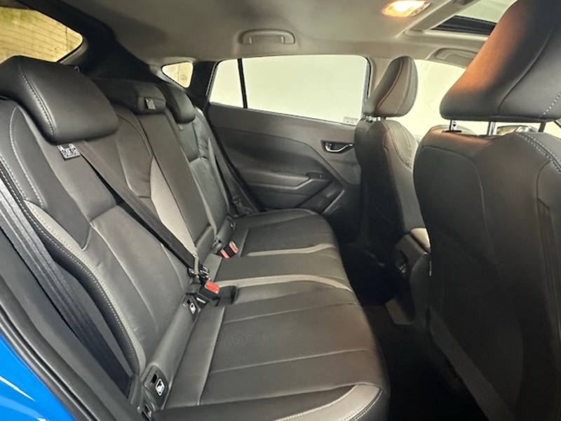 Subaru 2.0 e-Boxer Touring SUV 5dr Petrol Hybrid Lineartronic 4WD Euro 6 (s/s) (136 ps)