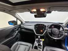 Subaru Crosstrek e-Boxer Touring 