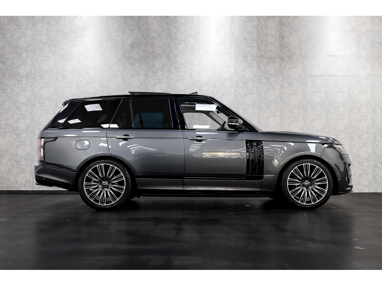Used 2018 Land Rover Range Rover SD V8 Autobiography For Sale in West ...