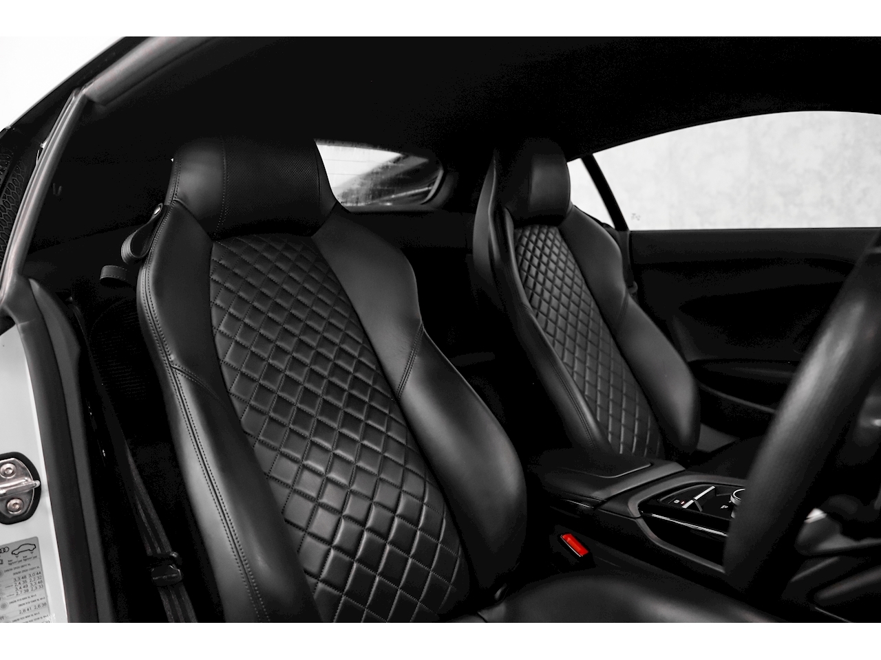 2023 Audi R8: Waving the Checkered Flag - The Car Guide