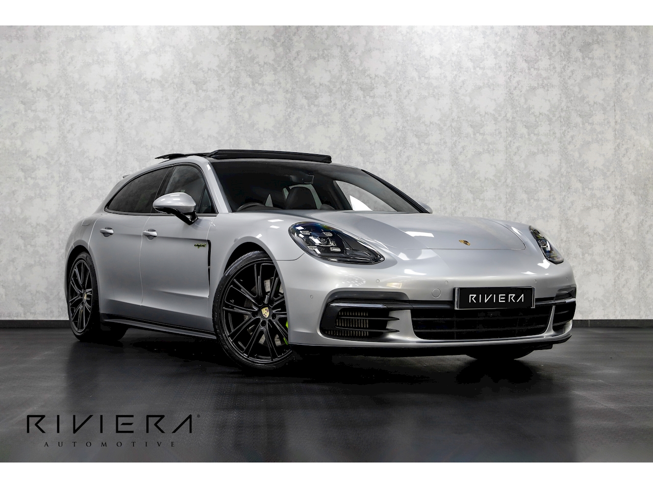Cab Top & A-Pillar Kit | PORSCHE PANAMERA 4 E-HYBRID SPORT TURISMO 2020 Cab Top & A-Pillar Kit | PORSCHE PANAMERA 4 E-HYBRID SPORT TURISMO 2020