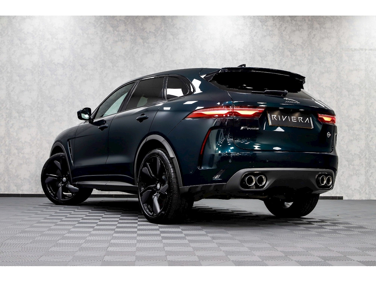 Used 2021 Jaguar F-PACE 5.0 SVR 5d 543 BHP SWITCHABLE EXHAUST/£7K ...