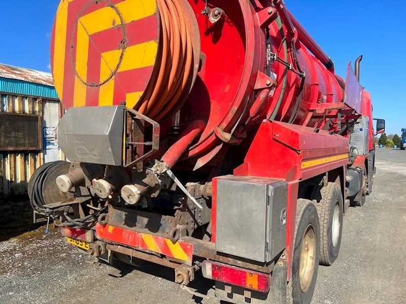 Scania P380 Fitted with Whale Tanker